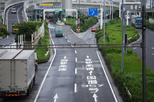 ②国道357号と首都高速の接合部分