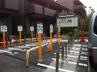 コート関大前バイク駐輪場 日本二輪車普及安全協会 コート関大前バイク駐輪場 日本二輪車普及安全協会