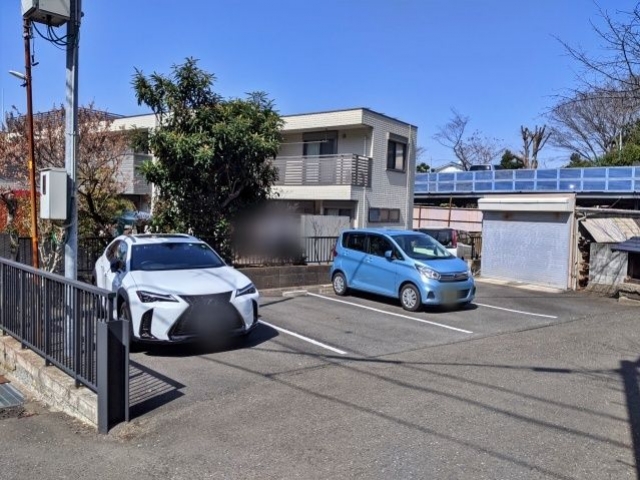 予約制 Akippa 上大岡駅まで徒歩3分駐車場 日本二輪車普及安全協会